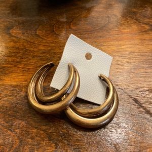 Free People, bronzed gold large open hoop earrings, fun!!  NWT!!